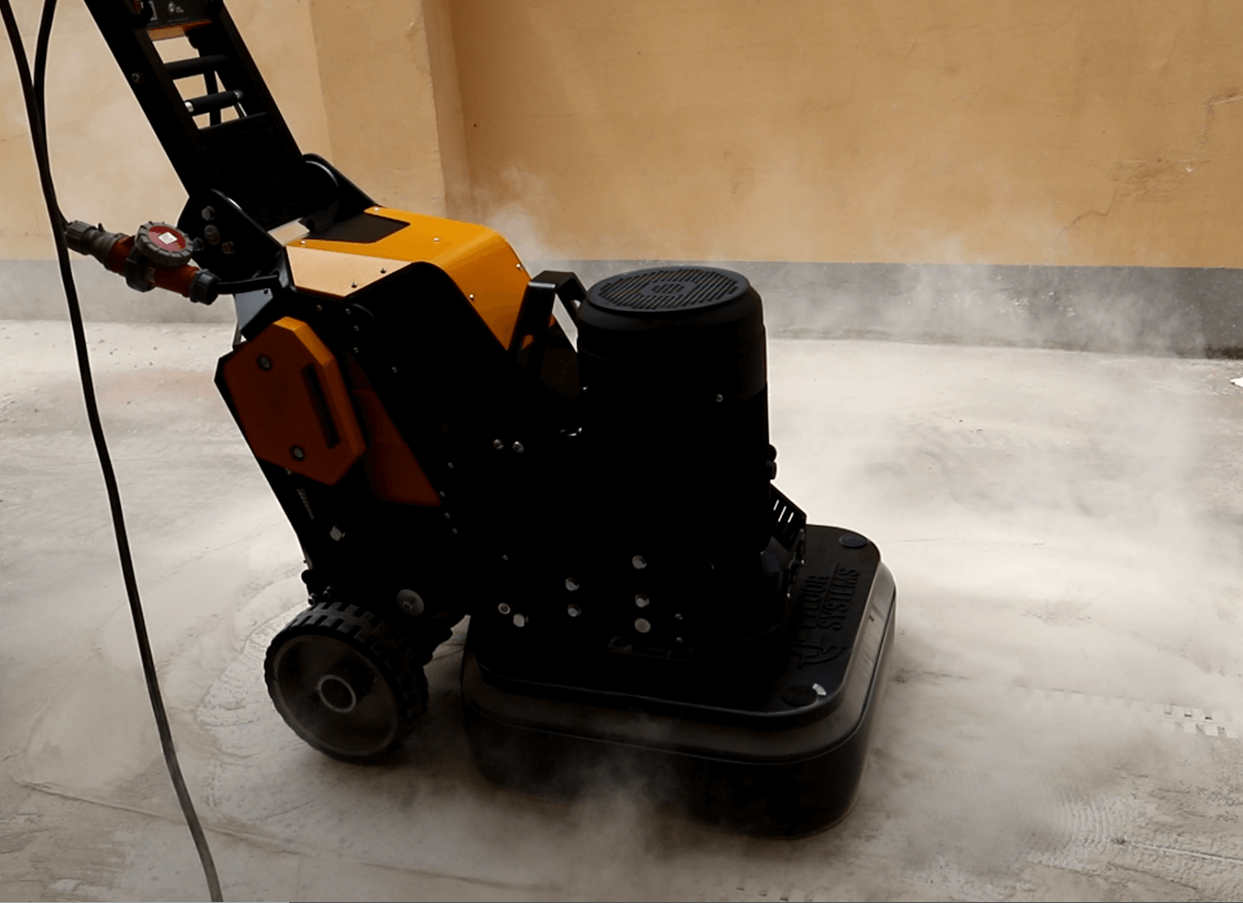 JS F1-R Concrete Grinder Working with Remote Control
